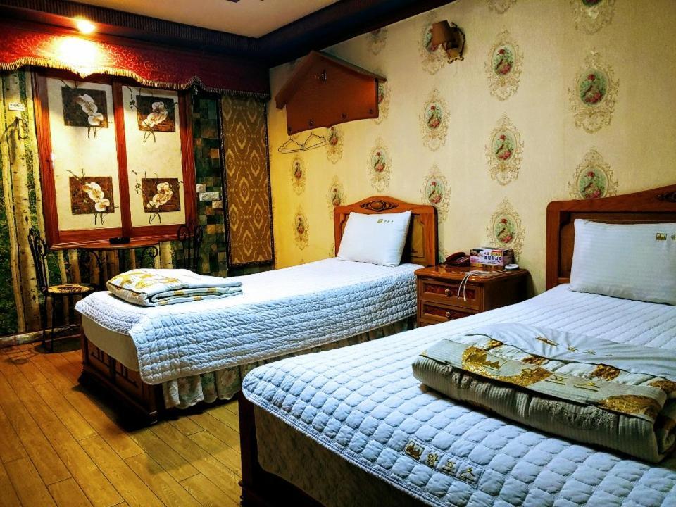Alps Motel Пусан Екстер'єр фото